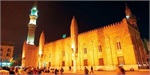 تزامناً مع احياء مناسبة عاشوراء؛ الحكومة المصرية تغلق مسجد الإمام الحسين (ع) بالقاهرة