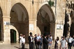 نصب كاميرات مراقبة في مسجد بـ"يافا" يثير غضب المصلين