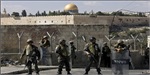 Israeli police, fanatics storm al-Aqsa Mosque