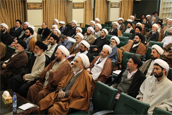 جلسه آموزش روش تحلیل سیاسی در ناحیه شهید مطهری برگزار شد