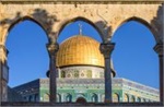 Clashes rock Jerusalem mosque compound on Muslim holiday