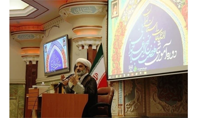 دوره آموزشی هادیان رمضان بر محور کلام امیر بیان تبیین معارف نهج البلاغه در مساجد ویژه ماه رمضان